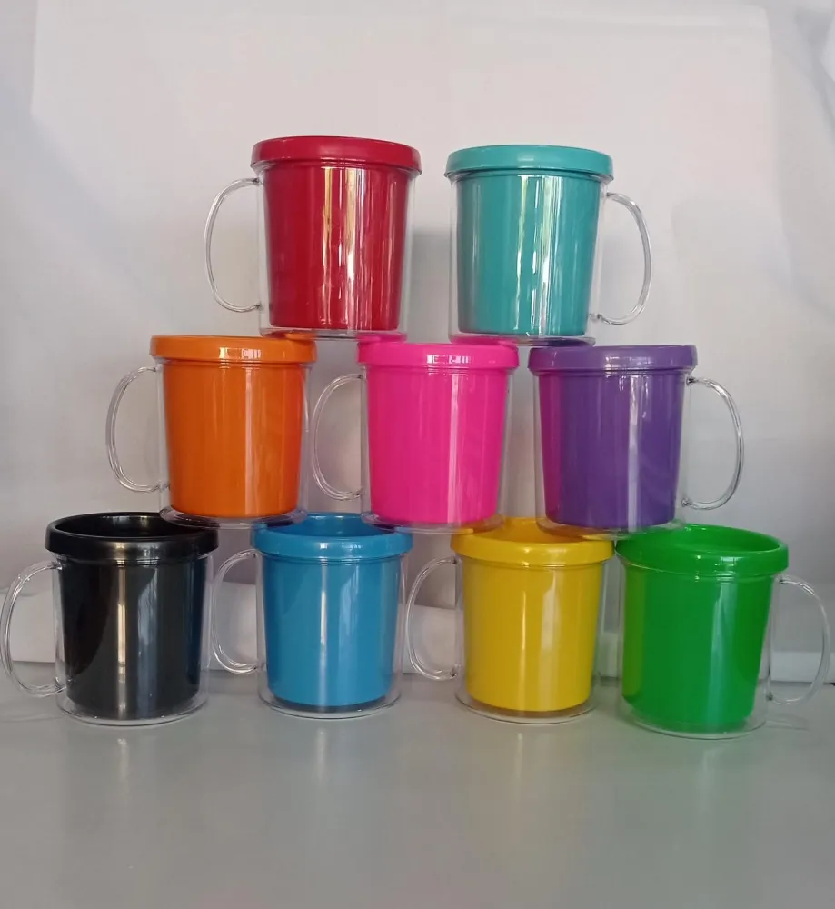 Caneca Plus Rosqueável Colorida 1 Caneca Plus Rosqueável Colorida em diversas cores
